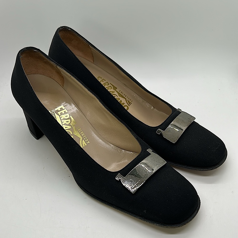 Salvatore Ferragamo Authenticated Black Block Heel Shoes **Size 7**🌺🌺 - Picture 1 of 10